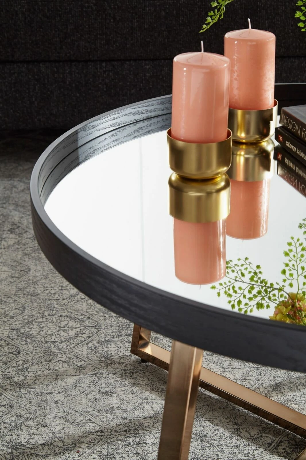 Beistelltisch - schwarz-goldfarben - verspiegelte Ablagefläche 3 Beistelltisch - schwarz-goldfarben - verspiegelte Ablagefläche – Bild 3